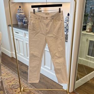 Madewell…women’s white straight crop jean… size 30